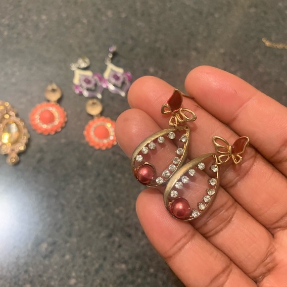 Earring bundle ! - Picture 5 of 5